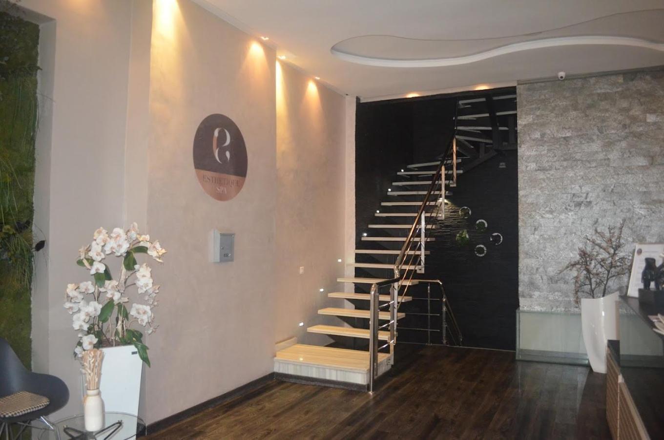 Cozy Central - Gym & Spa Services * Casa Blanca